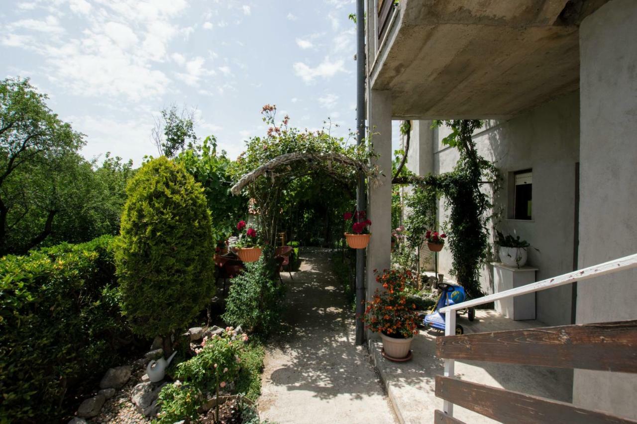 Apartments Frkovic Ledenice Exterior foto